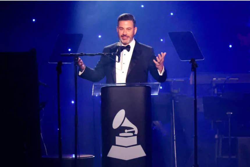 Jimmy Kimmel habla durante la gala previa a los Grammy, organizada por la Academia de la Grabación y Clive Davis, en Beverly Hills, California, el 1 de febrero de 2025. Mario Anzuoni/Reuters