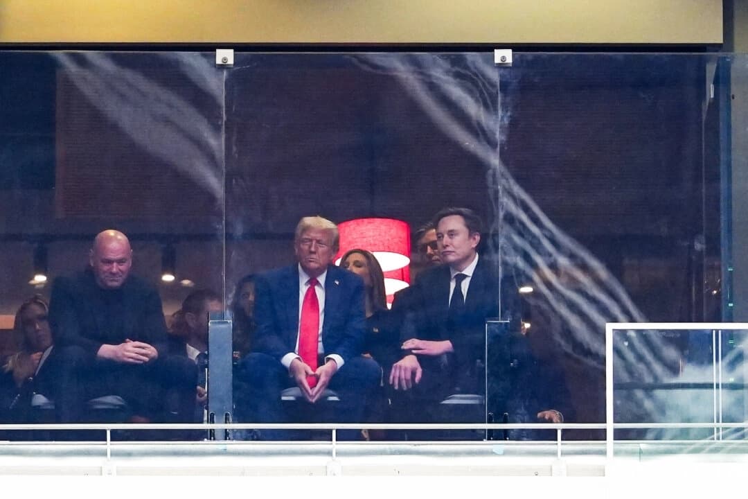 Trump habla sobre su reunión con Elon Musk en el homenaje a Kirk