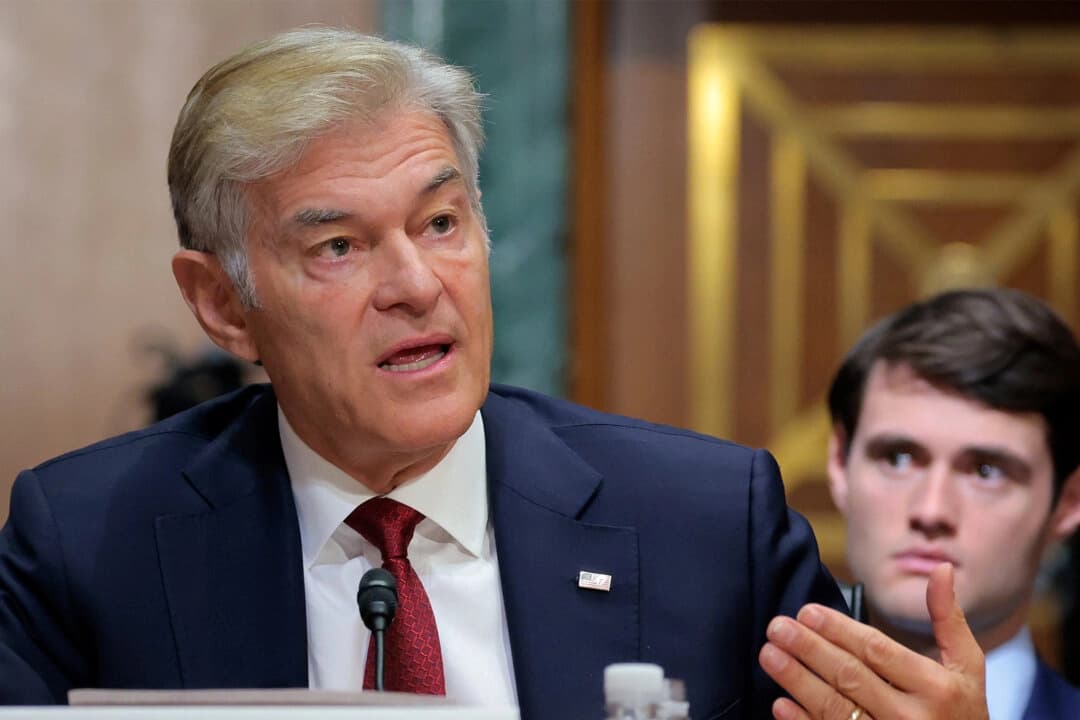 El Dr. Mehmet Oz testifica durante una audiencia de confirmación ante el Comité de Finanzas del Senado en Washington, el 14 de marzo de 2025. Anna Moneymaker/Getty Images
