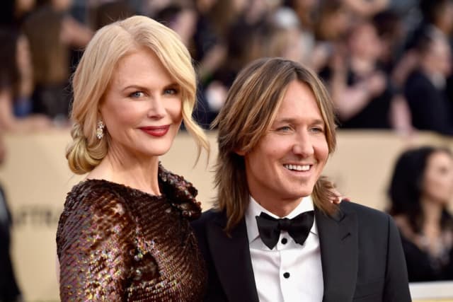 La actriz Nicole Kidman (izquierda) y el músico Keith Urban asisten a la 24.ª edición de los premios Screen Actors Guild Awards en el Shrine Auditorium de Los Ángeles el 21 de enero de 2018. (Frazer Harrison/Getty Images)