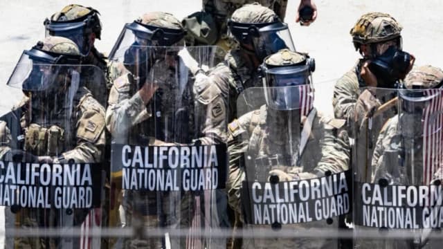 Jueza impide a Trump desplegar tropas de la Guardia Nacional en Portland