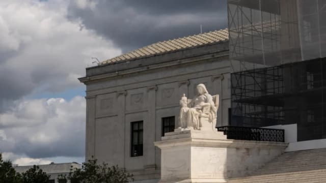 La Corte Suprema inicia nuevo período y se dispone a examinar los casos de Trump