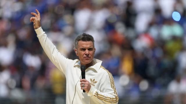 Robbie Williams dice que autoridades cancelaron su concierto en Estambul por motivos de seguridad