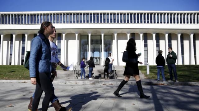 La llegada de estudiantes internacionales cayó un 19 % en agosto