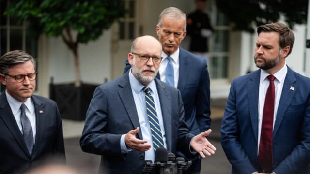 Comenzaron los despidos federales durante el cierre del gobierno: Casa Blanca