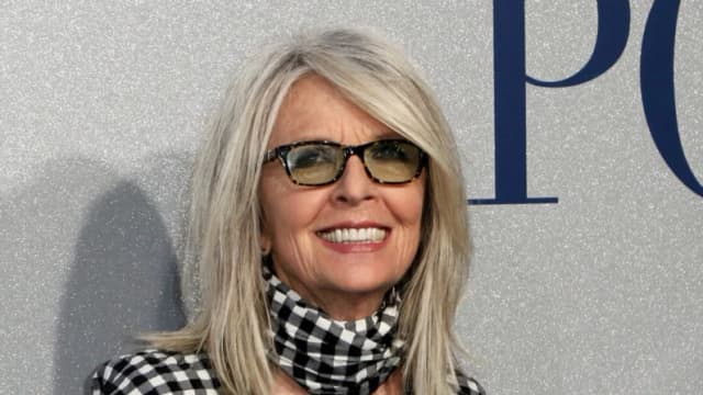 Diane Keaton llega al estreno mundial de "Poms" en Los Ángeles el 1 de mayo de 2019. (Willy Sanjuan/Invision/AP, Archivo)
