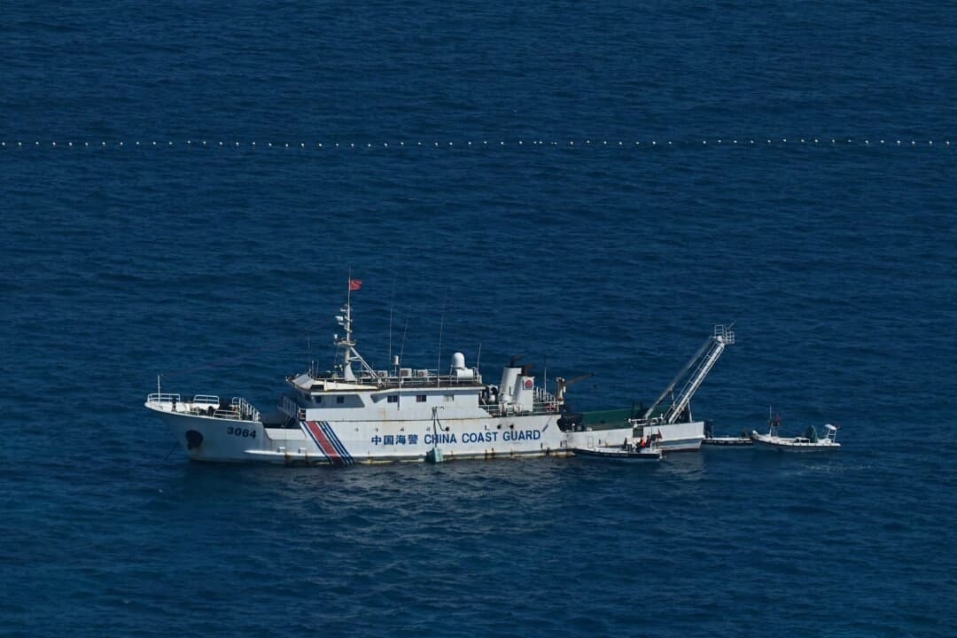 Un buque de la Guardia Costera china en el mar de la China Meridional, en esta foto de archivo. (Jam Sta Rosa/AFP vía Getty Images)