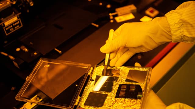 México refuerza liderazgo en industria de semiconductores durante evento mundial en Arizona