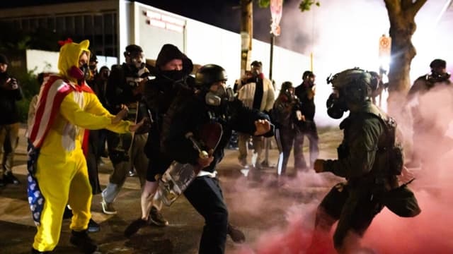 El FBI y otras agencias intensifican la investigación sobre Antifa