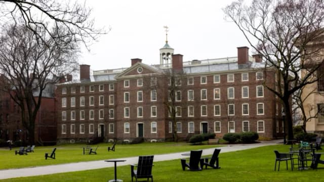 Universidad Brown se rehúsa a firmar acuerdo de la Admón. Trump para obtener financiación federal preferente