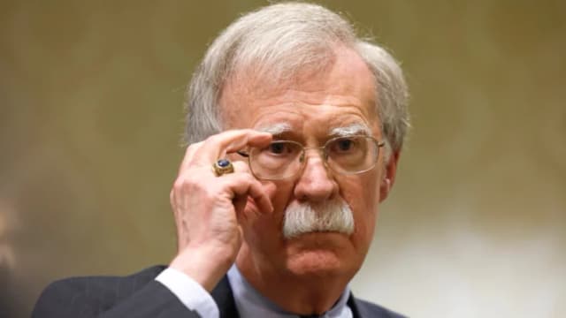 John Bolton se declara inocente de retener y compartir ilegalmente información clasificada