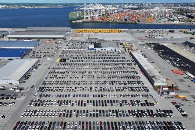 Automóviles aparcados en el muelle de importación del puerto de Baltimore, en Baltimore, Maryland, el 7 de mayo de 2025. (Win McNamee/Getty Images)
