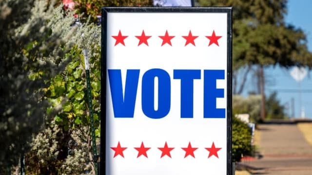 Texas identifica a más de 2700 votantes que podrían no ser ciudadanos tras una revisión estatal