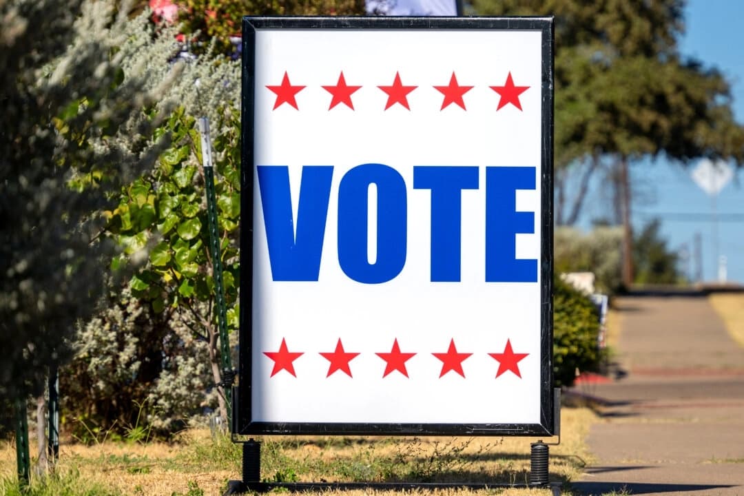 Un cartel electoral en Austin, Texas, el 21 de octubre de 2024. (Brandon Bell/Getty Images)
