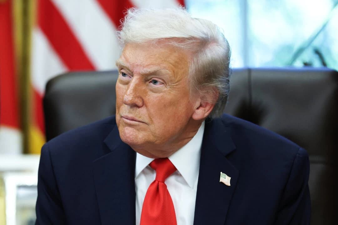 Trump responde a informe de que solicitaría USD 230 millones al DOJ por investigaciones pasadas