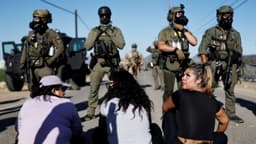 Departamento de Justicia advierte a California que no arreste a agentes federales de inmigración