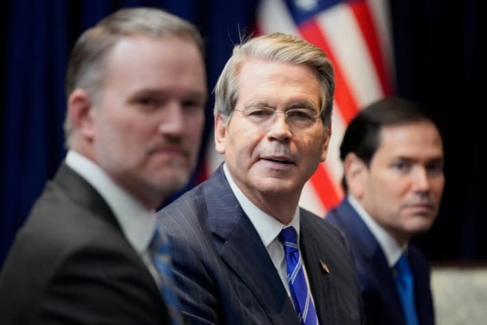 Secretario del Tesoro dice que EE. UU. no podrá pagar a las fuerzas armadas antes del 15 de noviembre