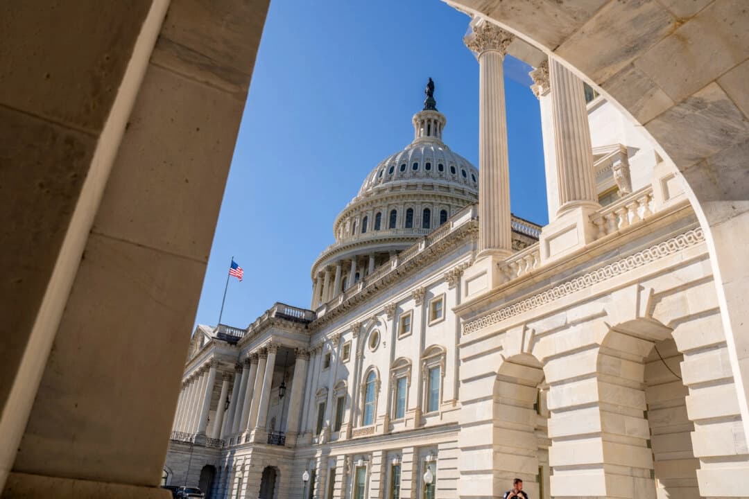 El edificio del Capitolio de Estados Unidos durante el cierre del gobierno en Washington el 22 de octubre de 2025. (Madalina Kilroy/The Epoch Times).