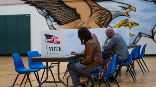 Un vistazo a las medidas clave en las urnas durante las elecciones del martes