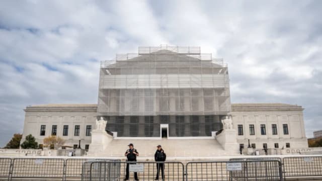 Corte Suprema de EE. UU. bloquea el despliegue de la Guardia Nacional en Chicago por parte de Trump