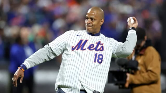 El presidente Trump indulta a exjugador de la MLB, Darryl Strawberry