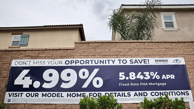 Trump propone hipotecas a 50 años para aliviar el costo de vivienda