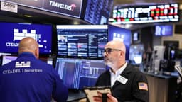 El Dow Jones cae 600 puntos al desvanecerse el entusiasmo por la IA