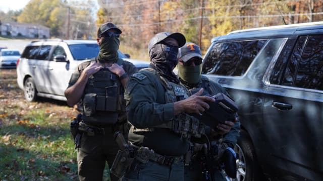 Nuevo incidente de embestida vehicular contra las fuerzas del orden en Carolina del Norte