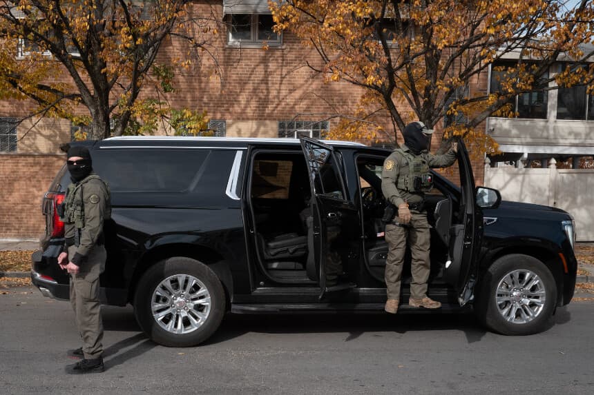 ICE arrestó a 3593 delincuentes extranjeros durante el cierre del gobierno en Houston