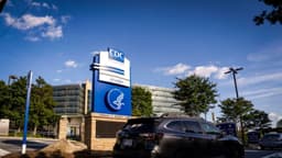 Asesores de los CDC debatirán sobre las lesiones causadas por vacuna contra COVID-19 y el COVID prolongado