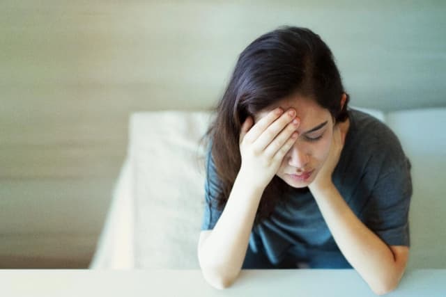 La ciencia detrás de cómo nuestros pensamientos alimentan el "círculo fatal"