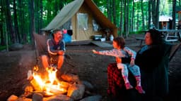 El fuego que estamos perdiendo: por qué aún es importante reunirse alrededor de las llamas