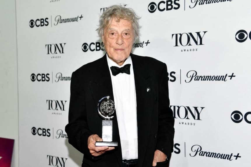 Tom Stoppard, brillante dramaturgo ganador de un Óscar por "Shakespeare in Love", fallece a los 88 años