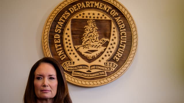 Departamento de EE. UU. busca que "solo ciudadanos legales" reciban prestaciones del gobierno