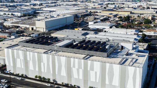 Economía estadounidense supera a las demás gracias al auge de inversión tecnológica, según la OCDE