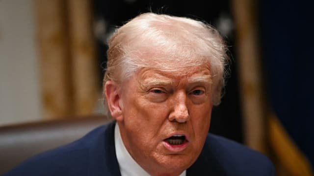 Trump da su apoyo más directo a la abolición del impuesto federal sobre la renta en EE. UU.