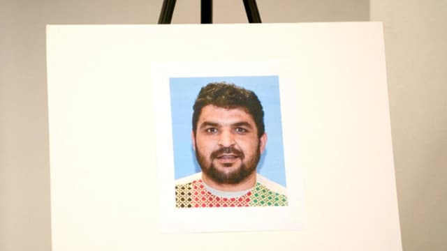 Hombre acusado de disparar a dos miembros de la Guardia Nacional de EE. UU. se declara inocente