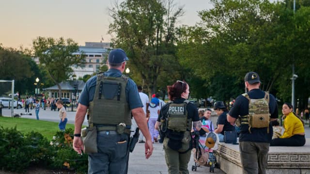 Juez restringe detenciones de inmigrantes en el Distrito de Columbia