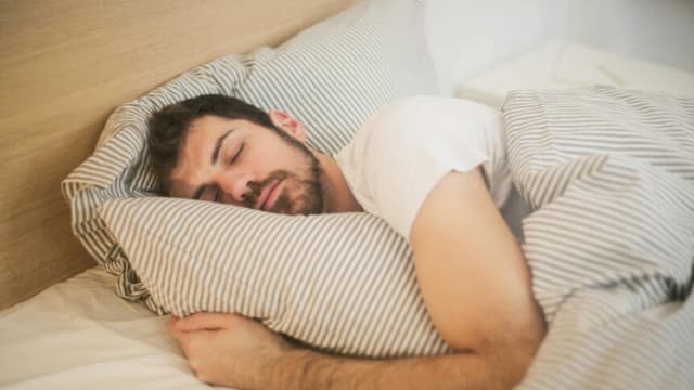 Deje las pastillas para dormir: Venza el insomnio de forma natural con acupresión y meditación