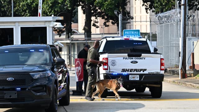 Encuentran casi 1600 libras de metanfetamina ocultas en envíos de moras a EE. UU.