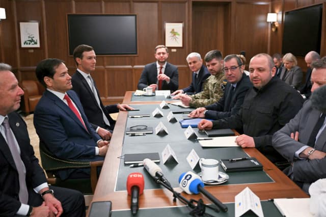 Funcionarios de EE. UU. y Ucrania avanzan en creación de acuerdos de seguridad; continuarán conversaciones