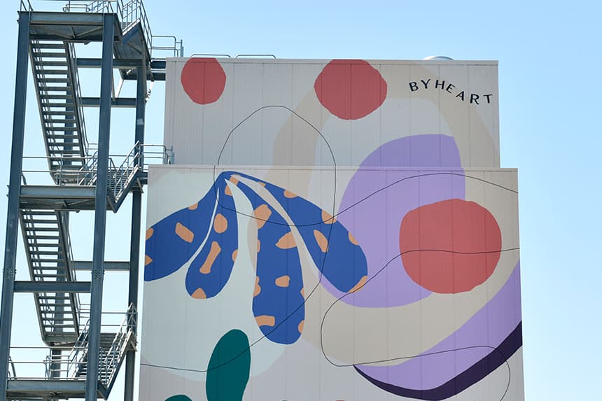 Vista de las instalaciones de la fábrica de leche de fórmula para bebés ByHeart el 28 de abril de 2022 en Reading, Pensilvania. (Eugene Gologursky/Getty Images para ByHeart)