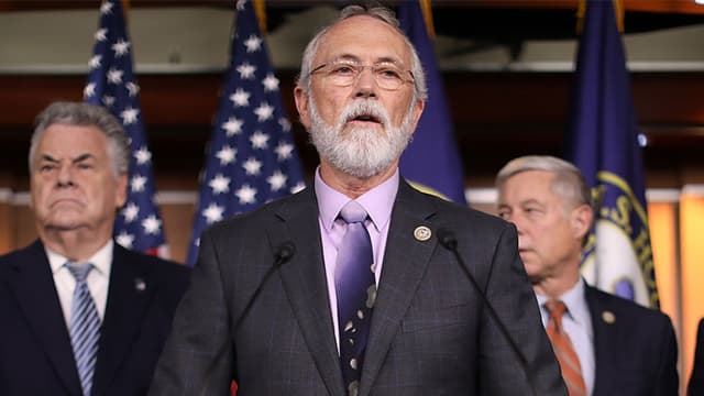 El congresista republicano Dan Newhouse no se postulará a la reelección