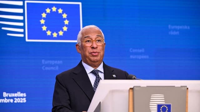 El presidente del Consejo Europeo, Antonio Costa, habla en una conferencia de prensa tras la reunión del Consejo Europeo celebrada en Bruselas, Bélgica, el 19 de diciembre de 2025. (JOHN THYS / AFP a través de Getty Images)
