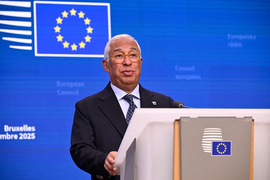 El presidente del Consejo Europeo, Antonio Costa, habla en una conferencia de prensa tras la reunión del Consejo Europeo celebrada en Bruselas, Bélgica, el 19 de diciembre de 2025. (JOHN THYS / AFP a través de Getty Images)
