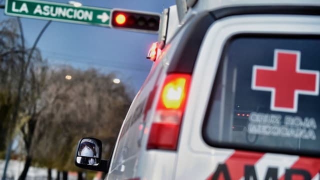 Al menos ocho fallecidos y 19 heridos deja volcadura de autobús en Veracruz el 24 de diciembre