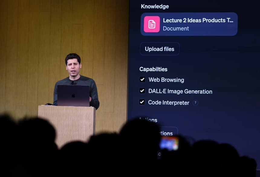 El director ejecutivo de OpenAI, Sam Altman, habla durante el evento OpenAI DevDay en San Francisco, el 6 de noviembre de 2023. (Justin Sullivan/Getty Images)