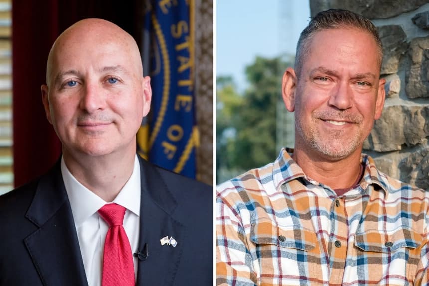 (Izquierda) El entonces gobernador de Nebraska, Pete Ricketts, en su oficina del Capitolio estatal de Nebraska, en Lincoln, Nebraska, el 24 de junio de 2021. (Derecha) Dan Osborn, candidato independiente. Nombrado para ocupar la vacante dejada por la jubilación del senador Ben Sasse (R-Neb.), Ricketts es el favorito para ganar el escaño, aunque los republicanos aún podrían enfrentarse al desafío de Osborn en 2026. (Petr Svab/The Epoch Times, Ramseywill/CC-BY-4.0)
