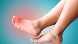 ¿Se despierta por el dolor de gota? Aquí tiene algunas soluciones naturales según la MTC