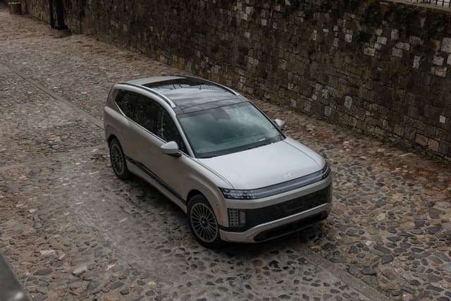 Hyundai estrena un nuevo buque insignia y es eléctrico: el Ioniq 9